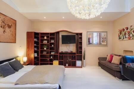 Ferienwohnung Charming Flat In The Center Budapest Exterior foto